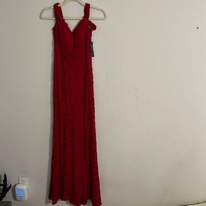 Beautiful off the shoulder red lace dress Sz 5/6